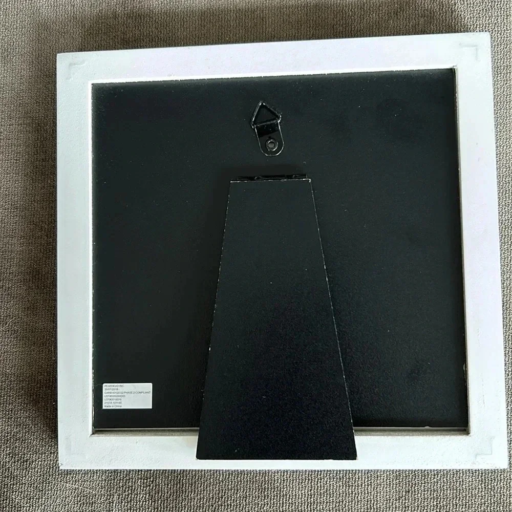 Sonogram white picture frame 7 x 6.5” frame 4 x 3” photo insert Spearhead